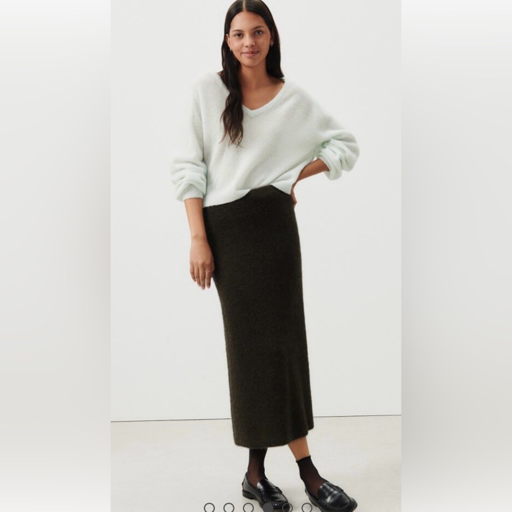 Elegant Black Maxi Skirt